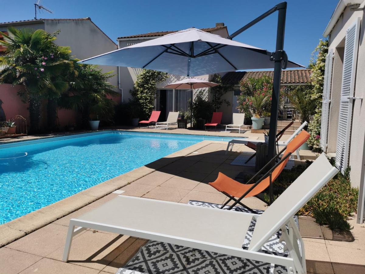 Gites, Chambres D'Hotes La Maison D'Amis Puilboreau Luaran gambar